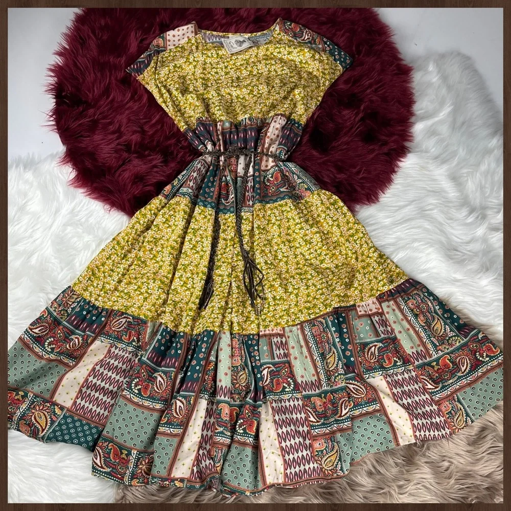 EASEL "Pretty Days" Cottagecore Mix Print Free Flow & Relaxed Pleated Maxi Dress - Picture 3 of 16